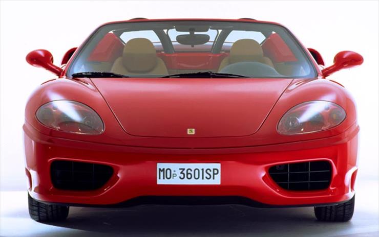 Ferrari - photo_frontred.jpg