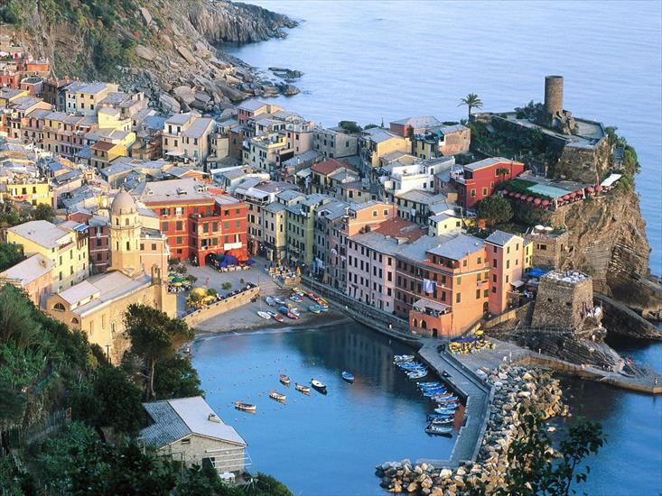 WŁOCHY - Vernazza, Cinque Terre, Liguria, Italy.jpg
