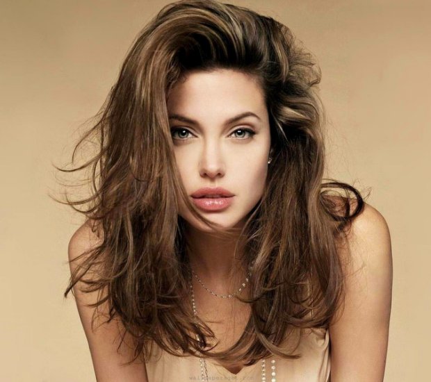 XXX Znane - Angelina Jolie 10.jpg