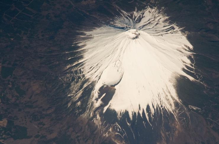 NASA_ - Japans Mount Fuji_NASA_32.jpg