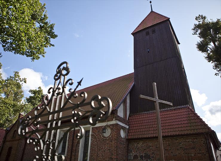 Kościoły   i kapliczki przydrożne w Polsce mało znane - gutkowo6.jpg