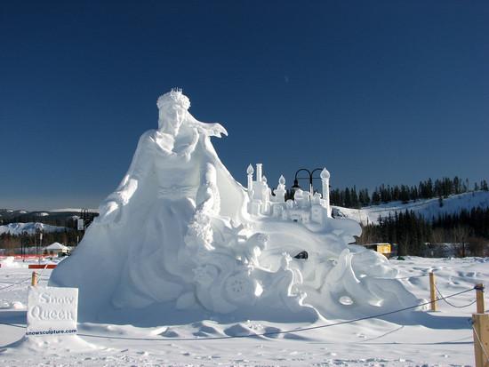 Śnieżne rzeźby - f660f14349981244f222c3a.jpg